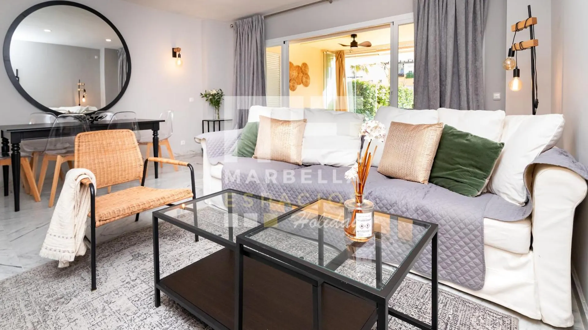 מארבלה Chic Garden Flat 5Min From Beach